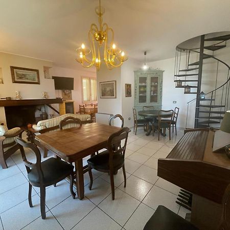 Villa In Collina Vista Mare Розето-дельї-Абруцці Екстер'єр фото